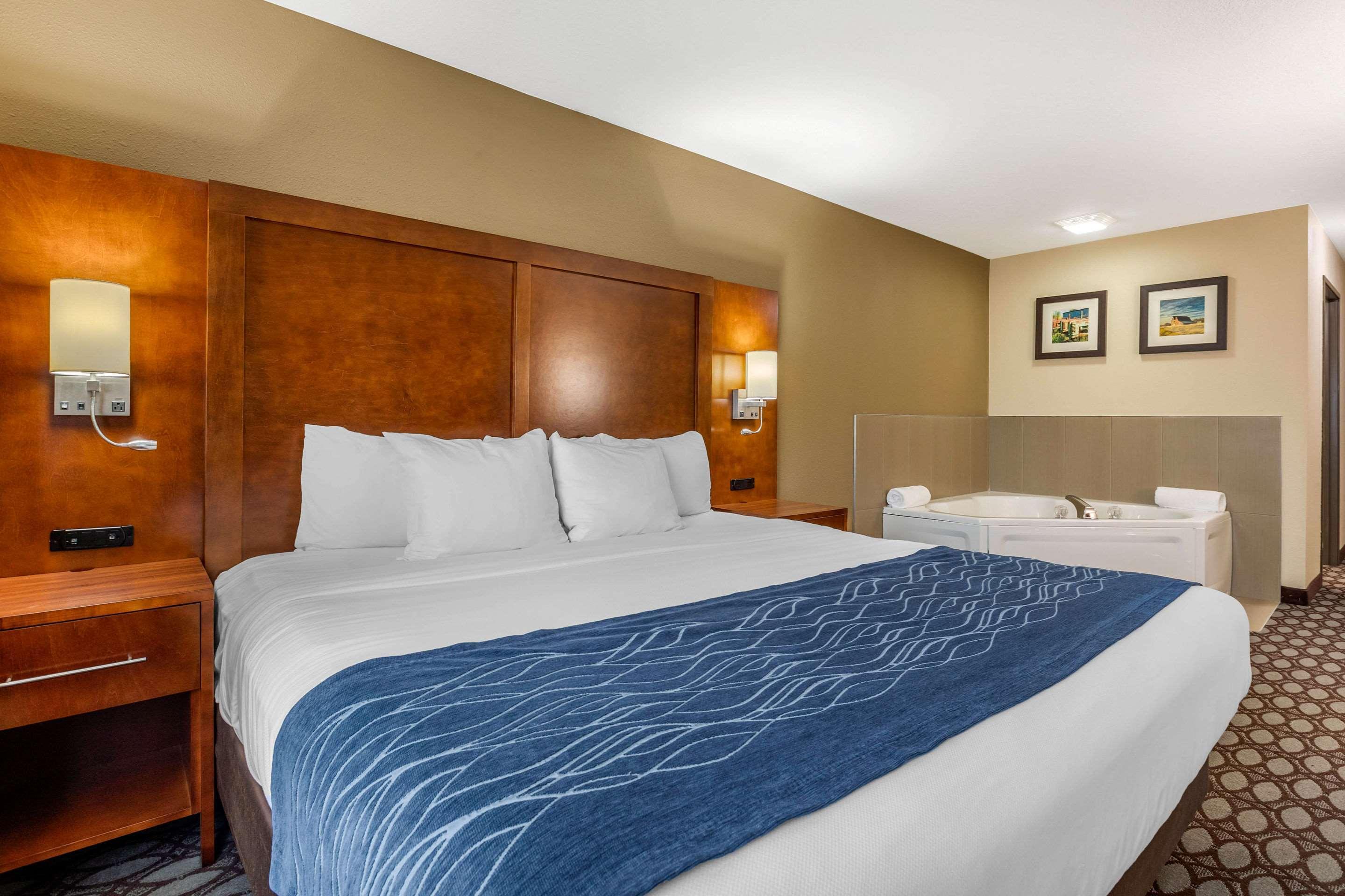 Comfort Inn Story City Dış mekan fotoğraf